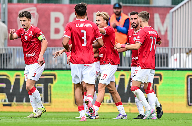 Pardubice - Dukla 1:1, domácí vedli, o výhru je připravil vlastní gól