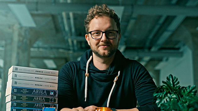 Český streamer Sterakdary vybral rekordně rychle peníze na svoje knihy