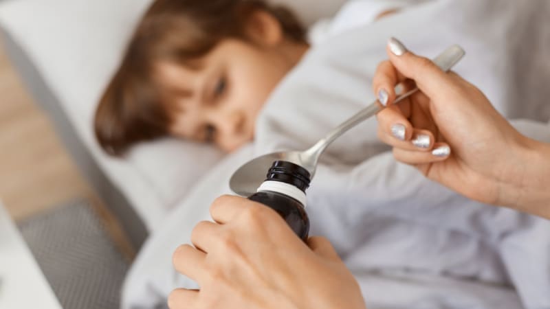 Jednoduchou prevenci Češi ignorují, nemocných s infekcí přibývá. Hrozí jim těžký zápal plic