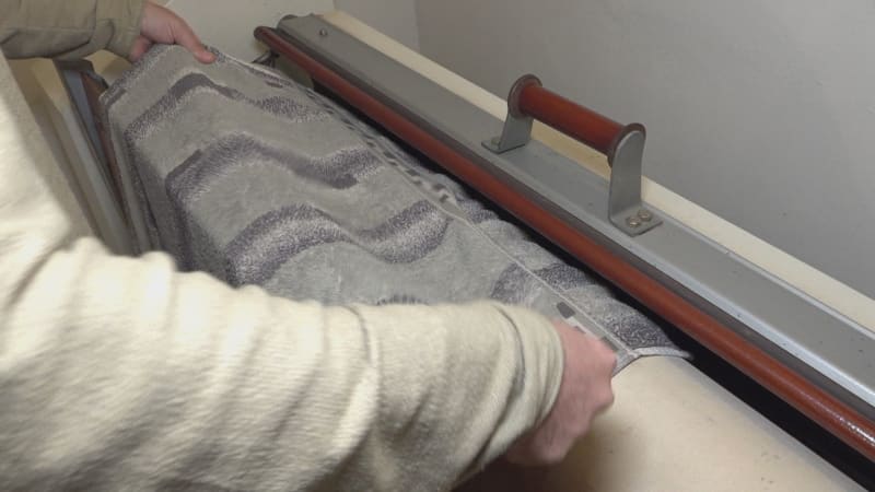 Kazeťáky vzal čas, místo mobilů se chodilo do budek. Jak se od revoluce proměnila domácnost?