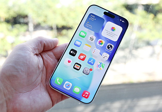 Je úžasně praktický a každý by ho chtěl. Test Apple iPhone 17 Pro Max