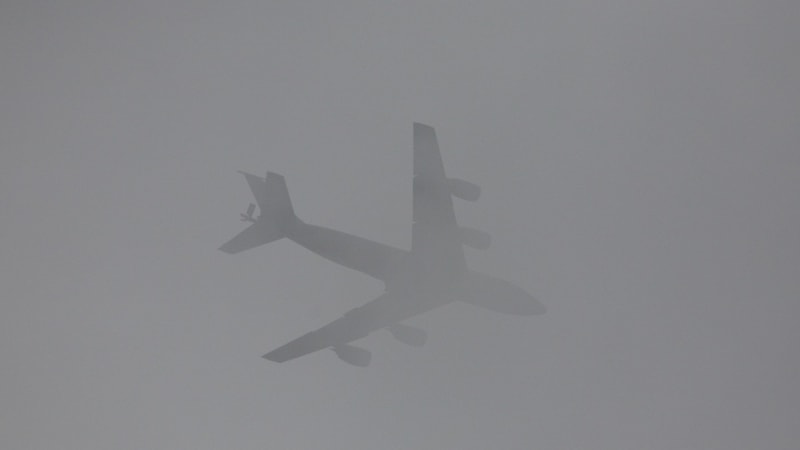 Fanoušci Sparty nedoletěli do Craiovy kvůli mlze. Klub odhadl, zda stihnou zápas KL