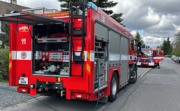 Hasiči na Domažlicku vyjeli k požáru, uvnitř domu našli už jen ohořelé tělo