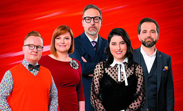 Zrzavá princezna, nevkusná světýlka a pivo. Lovci líčí, na co si potrpí na Vánoce