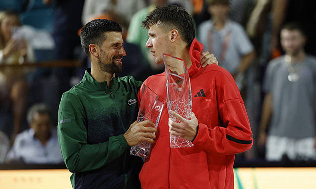 VIDEA ROKU: Sportu dominovalo tenisové mládí, volejbal či nekorektní Řepka