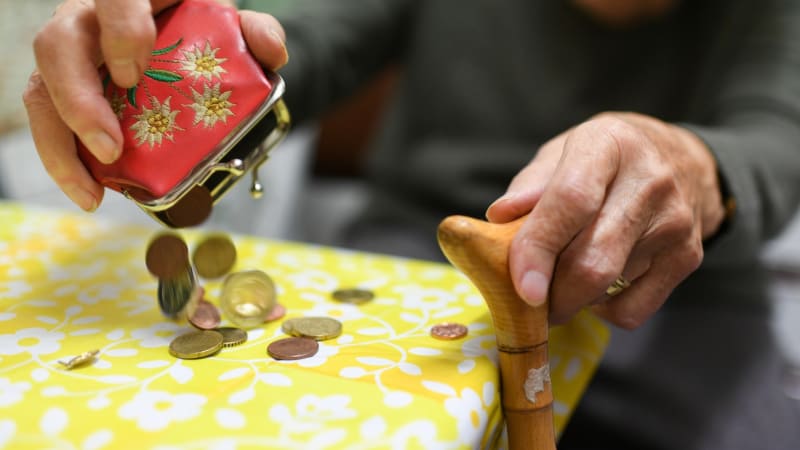 Změny v novém roce: Vyšší důchody a snazší rozvody. Podívejte se, co všechno je jinak