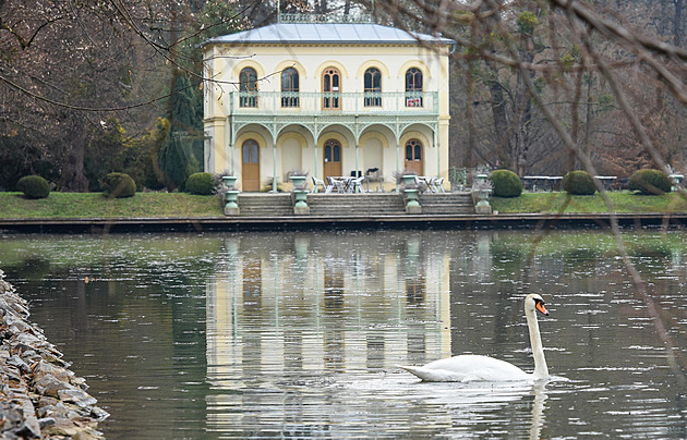 Rybářský pavilon v Podzámecké zahradě v Kroměříži čeká kvůli balkonu oprava