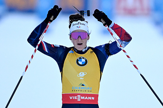 Suverénní Jeanmonnotová slaví ve stíhačce. Vinklárková chybovala jen jednou