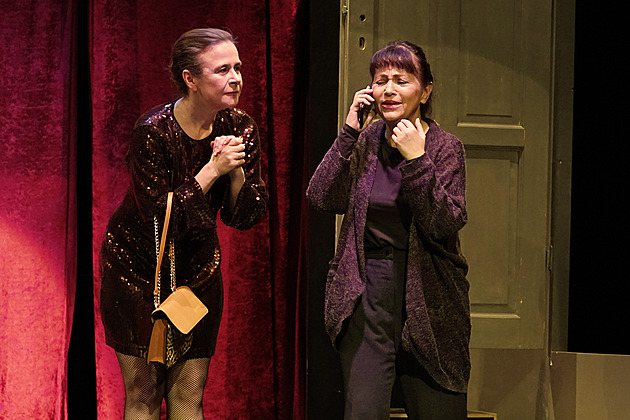 Když se sejde pět nezkušených žen. Kalich ovládnou Mihulová, Smutná a Špalková