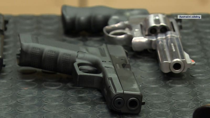 Varování z Chřibské: Mezi Čechy je 2,5 milionu nelegálních zbraní. Hrozí další tragédie?