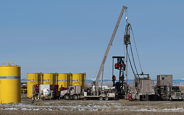 Frakování zažívá rozmach. S kontroverzní těžbou koketuje stále více zemí