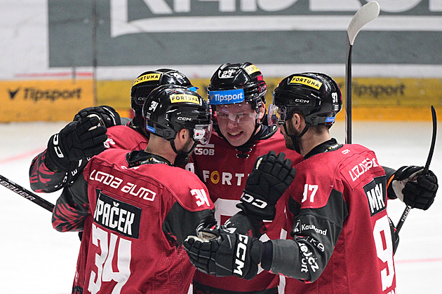 ONLINE: Sparta dohrává zmeškané zápasy před OH, doma vede nad Budějovicemi