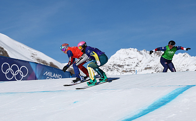 Snowboardcross na ZOH ONLINE: Jízda Adamczykové pokračuje, je v semifinále