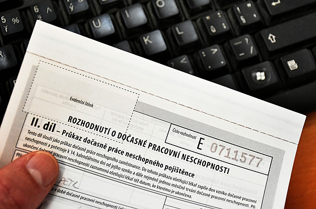 Pojištění pracovní neschopnosti: co kryje, kolik stojí a kde má limity