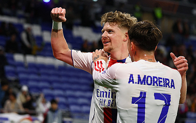 Šulc se naladil na baráž, při návratu do sestavy dal gól. Lyon však s Monakem padl