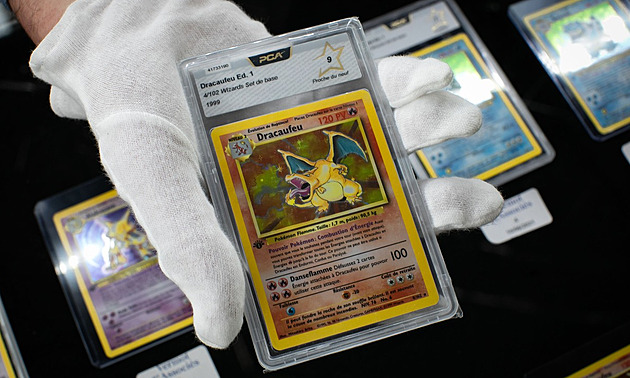 Miliardový boom byznysu s kartami Pokémon vyvolává vlnu kriminality