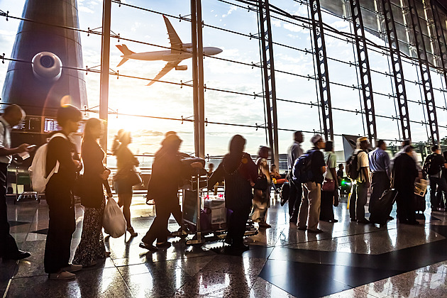 Nejasný vývoj války brzdí prodeje letních zájezdů, cestovky se je snaží podpořit