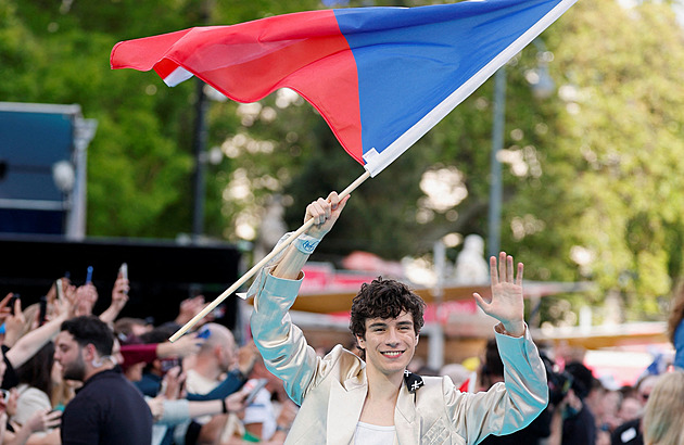 Postoupí Daniel Žižka do finále Eurovize? V druhém semifinále vystoupí s Crossroads
