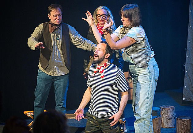 Improvizátoři odehrají na gauči show bez scénáře, diváci rozhodnou o ději