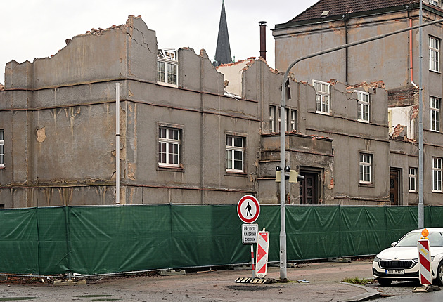 Budova má špatnou statiku, zdůvodnila firma odstoupení od rekonstrukce školy