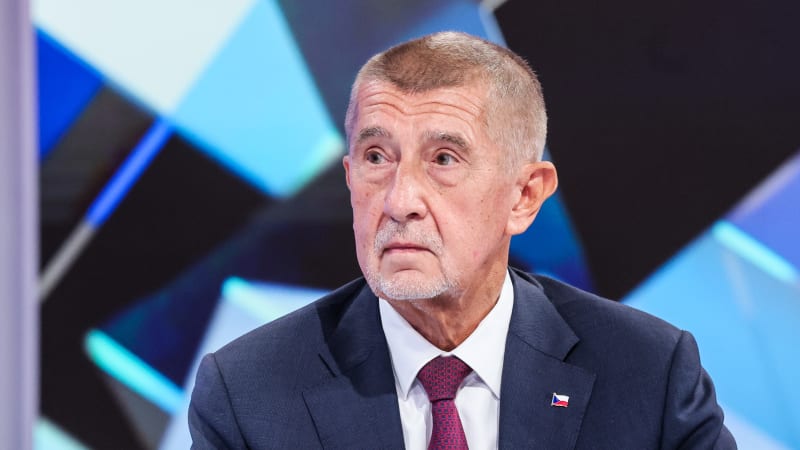 Babiš: Macinkův rozhovor s falešným Pauknerem mi nepřijde normální. Policisté za nic nemohou