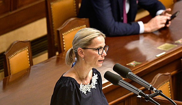 Novela má zrychlit stavby. Nebudete už obíhat úřady, slibuje ministryně Mrázová
