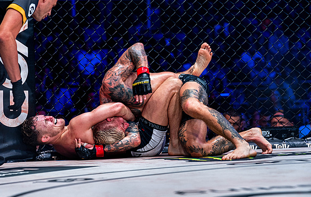 Smutný závěr skvělého turnaje v Brně. Hlavní zápas ovládl nenáviděný Dán