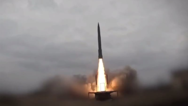 Zemřelo 30 lidí. Rusko útočilo na linkové autobusy v Kramatorsku, mělo použít klouzavé bomby