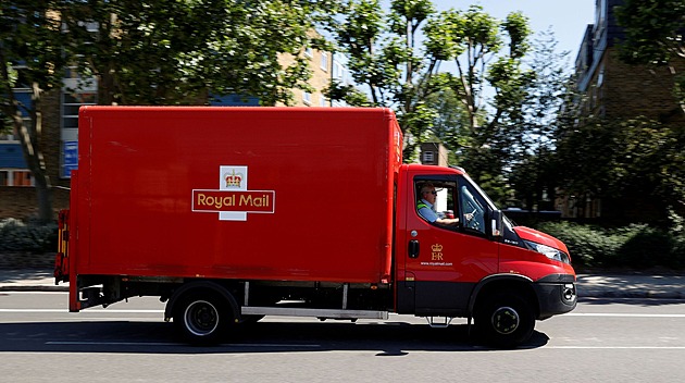 Royal Mail na pokraji kolapsu. Křetínského podmínky pošťákům vadí, dávají výpověď