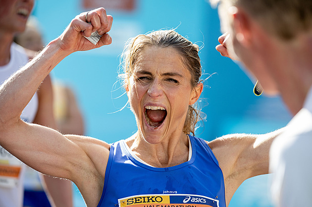 Olympijský maraton? Ano! Johaugová udivuje i bez lyží, chce do Los Angeles