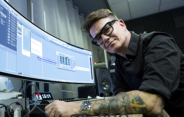 Kokain byl nástroj, z osobního dna mě dostal strach o kariéru, říká DJ Roxtar